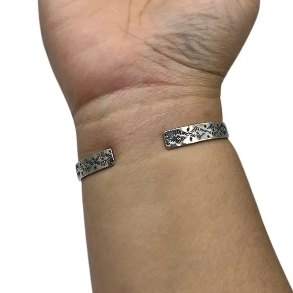 925 Sterling Silver Pink Conch & Kingman Turquoise Cuff Bracelet